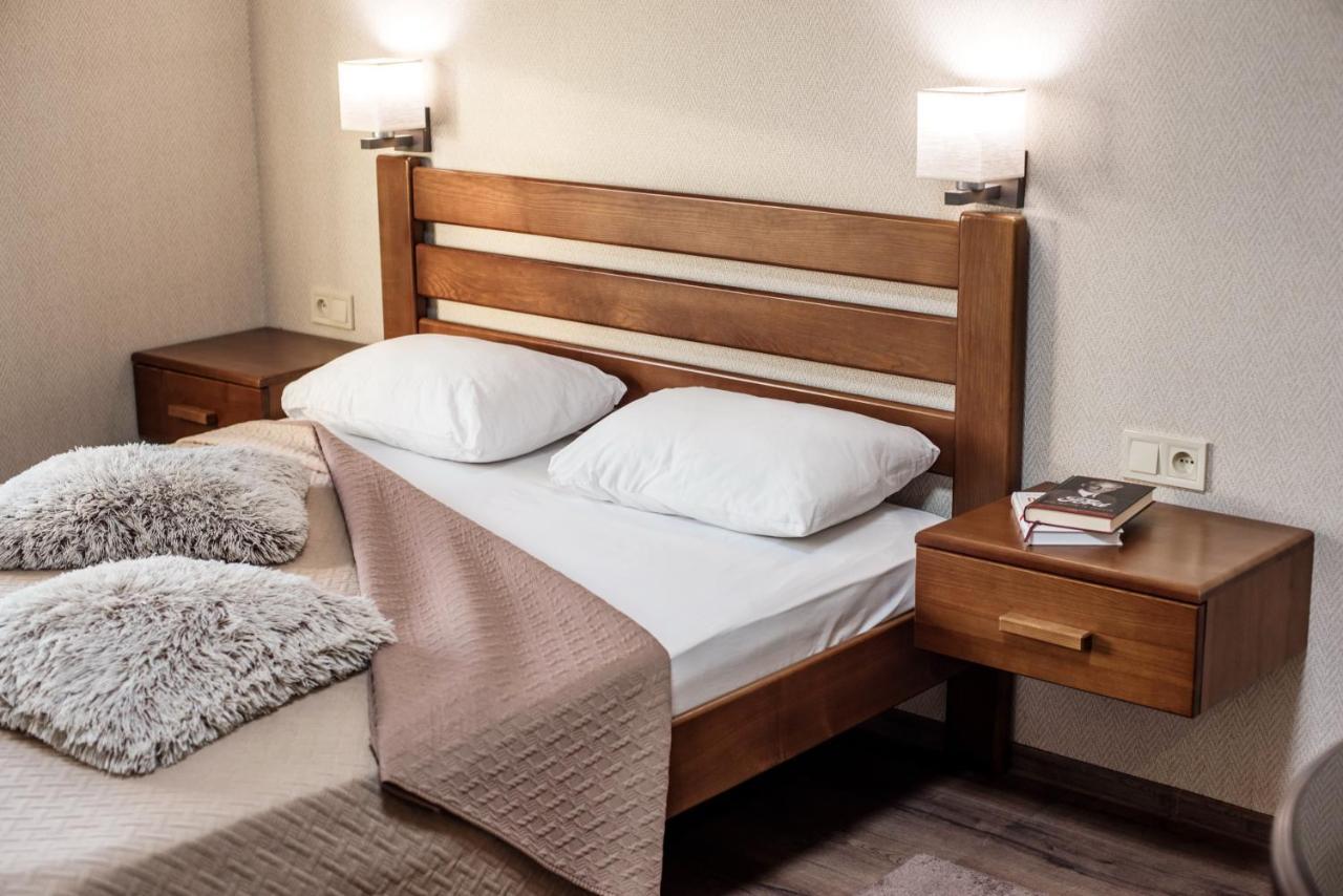 Molex Apartments 3 Чернихив Екстериор снимка