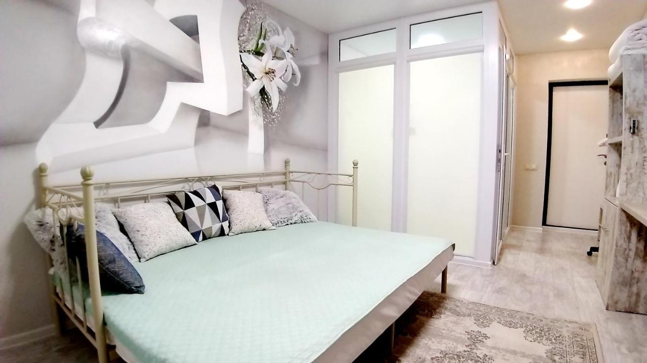 Molex Apartments 3 Чернихив Екстериор снимка
